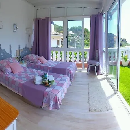 Mar I Cel Con Jacuzzi Holiday home